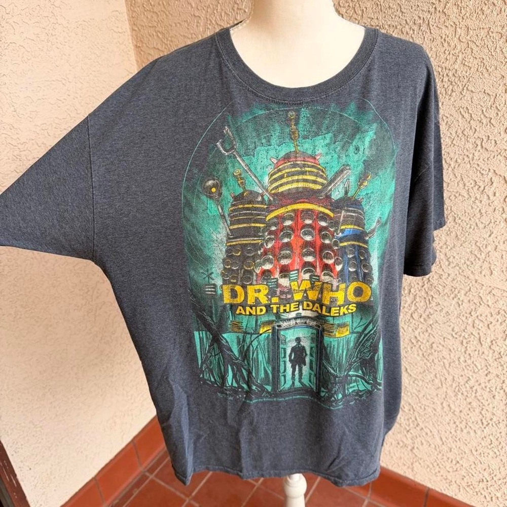 Dr Who and the Daleks black t-shirt
